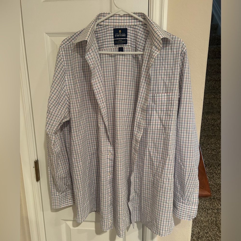 Men’s dress shirt